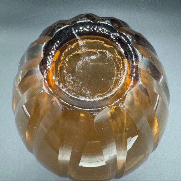 Mid-Century Modern Amber Brown Crystal Etched Glass Display or Fruit Bowl - Picture 12 of 12